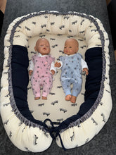 Lade das Bild in den Galerie-Viewer, Babynestchen - auf Bestellung
