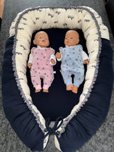 Lade das Bild in den Galerie-Viewer, Babynestchen - auf Bestellung

